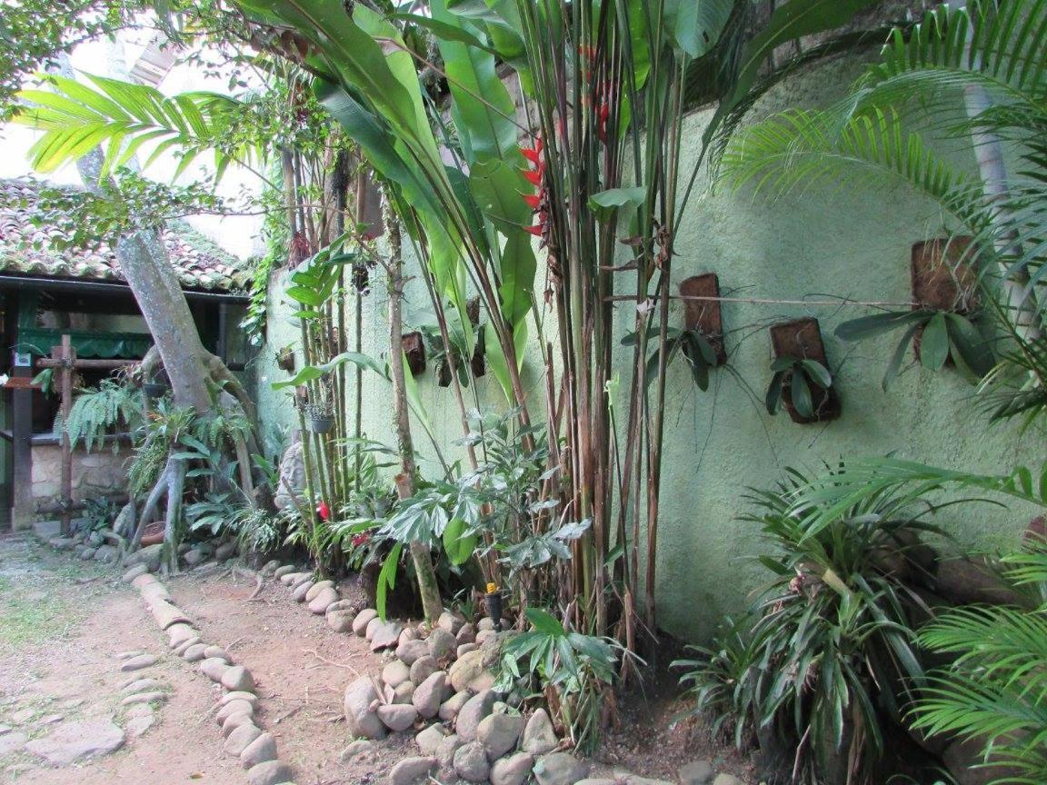 Pousada Solar Do Algarve Em Paraty Ha 5 Minutos Do Centro Historico Esterno foto